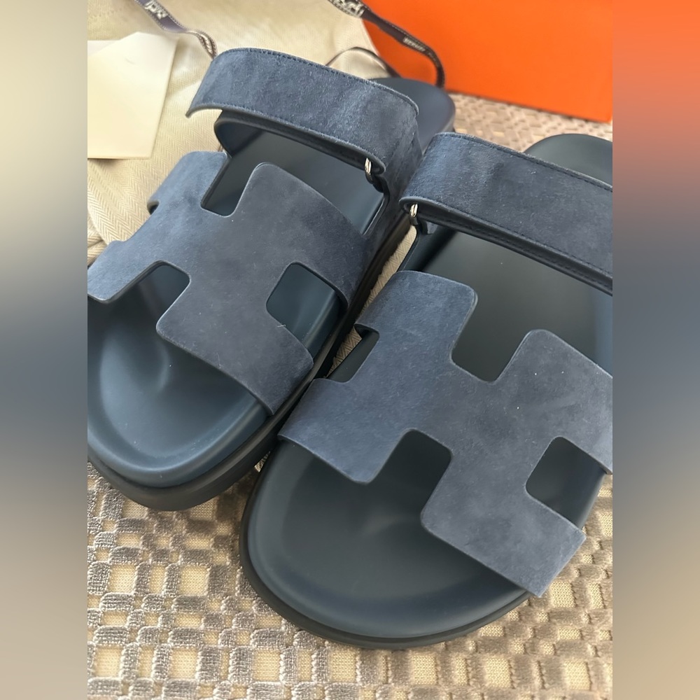 Hermès navy Chypre sandal size 40 NEVER WORN - Picture 2 of 5